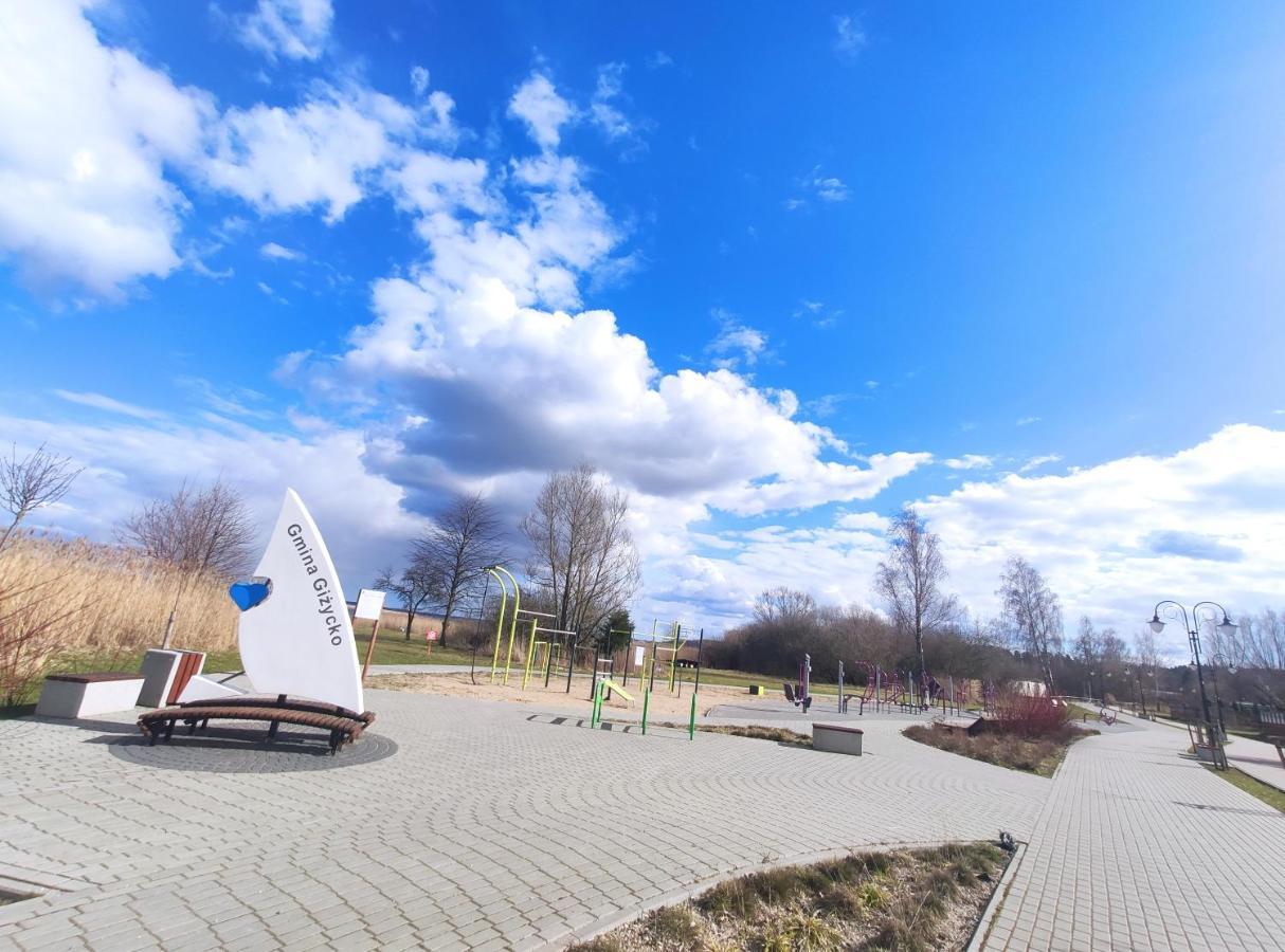 Apartament Zeglarski Wilkasy Exteriér fotografie